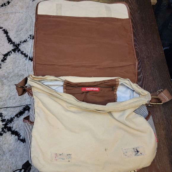 Union Bay Mail Bag Cross Body Owls - Picture 3 of 4